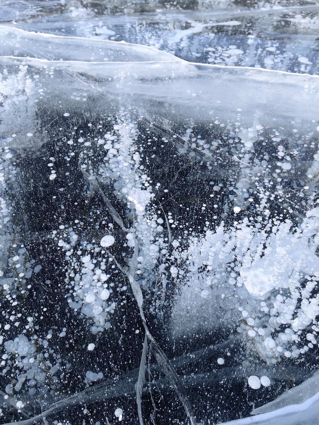 Очень красивый лед, мраморный карьер