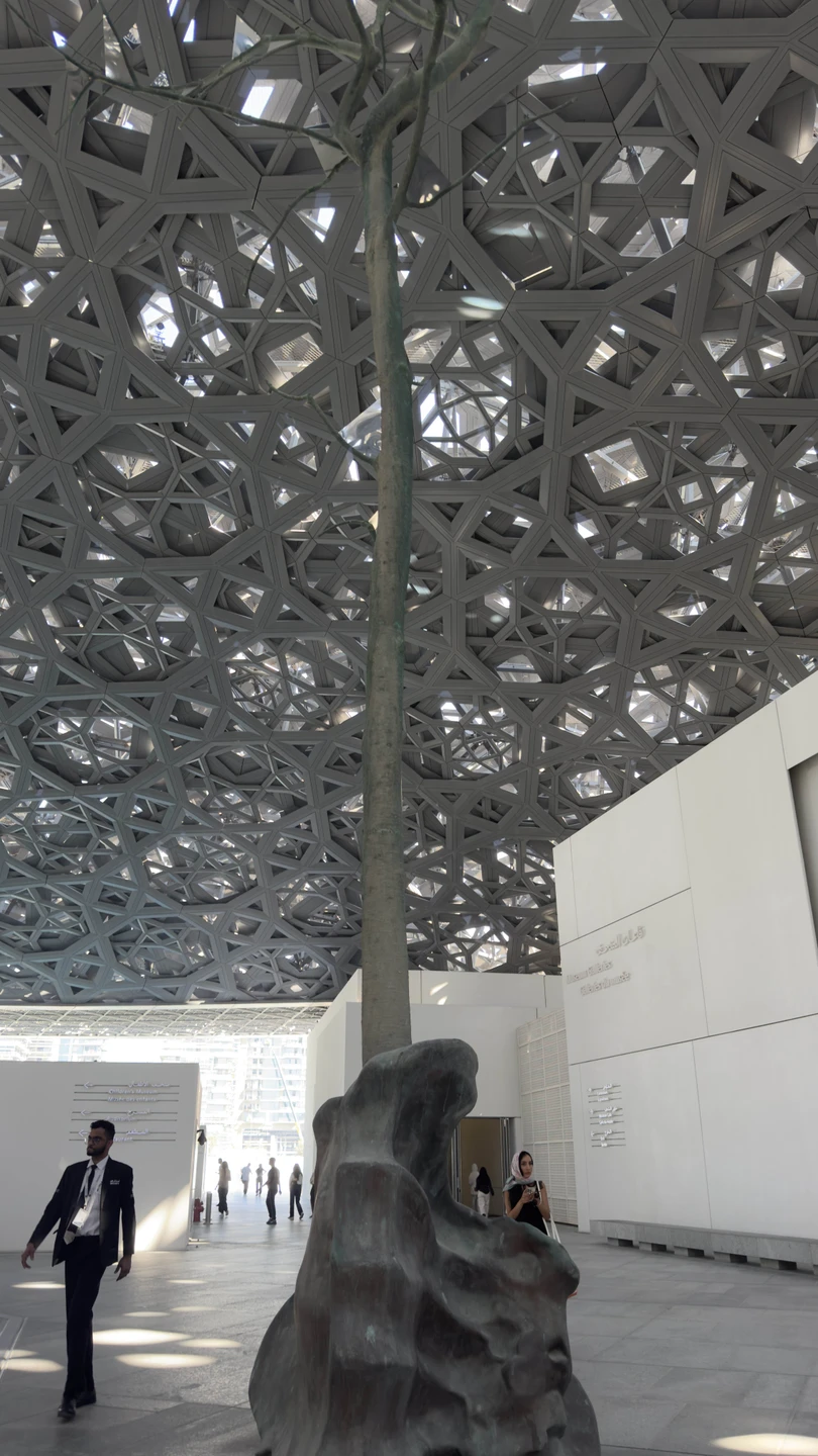 Какая замечательная экскурсия в Абу-Даби!!! Встретили около отеля, повезли в комфортабельном авто. Как и было обещано,