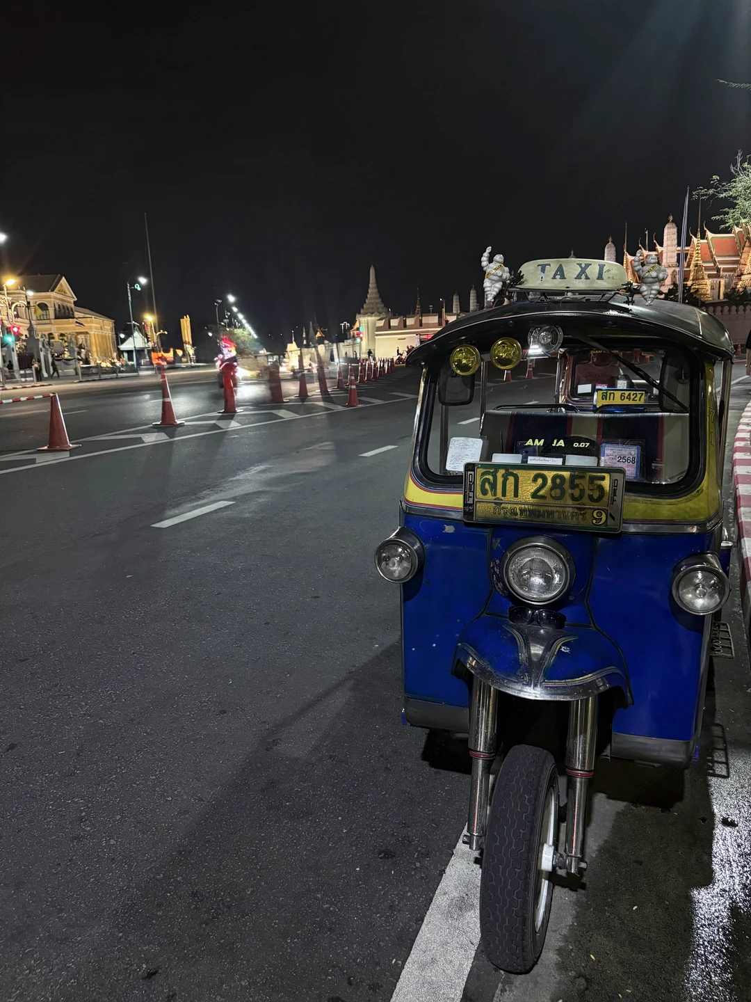 Вот вариант отзыва, который можно использовать как личное впечатление или публикацию: