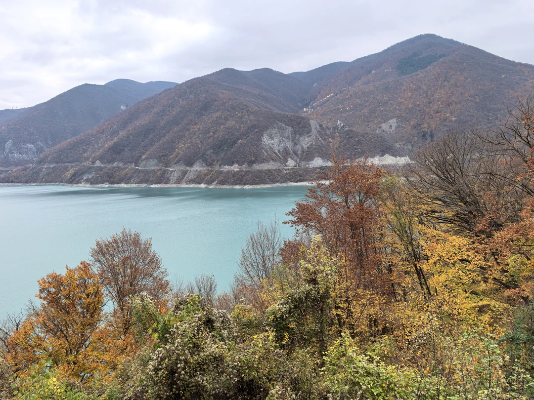 Казбек и Дарьяльское ущелье: Грузия с открытки (Ольга)