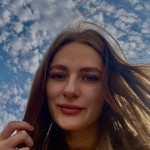 Полина