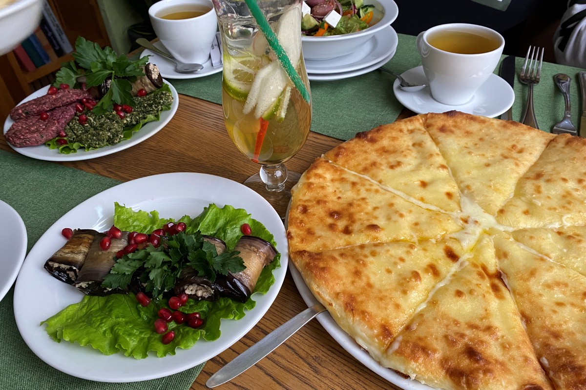 Фото Самые романтичные места в горах: лавочки и качели Северной Осетии