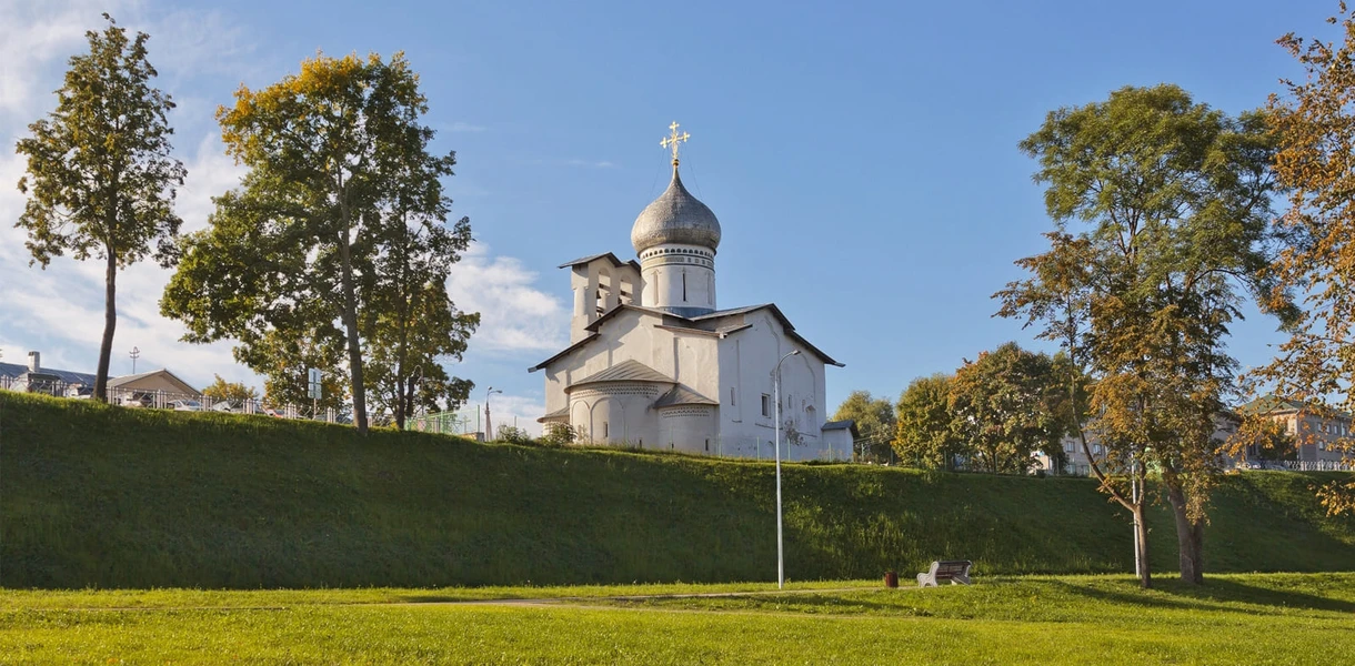 Чем уникальна православная архитектура Пскова