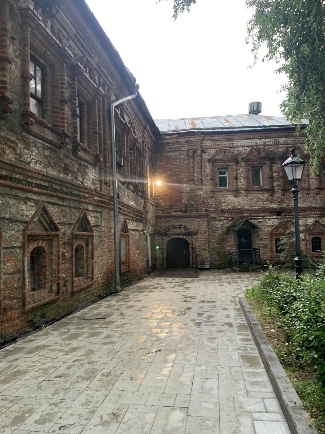 Экскурсия по Ивановской горке и Хитровке с историями и… настойками (Марина)