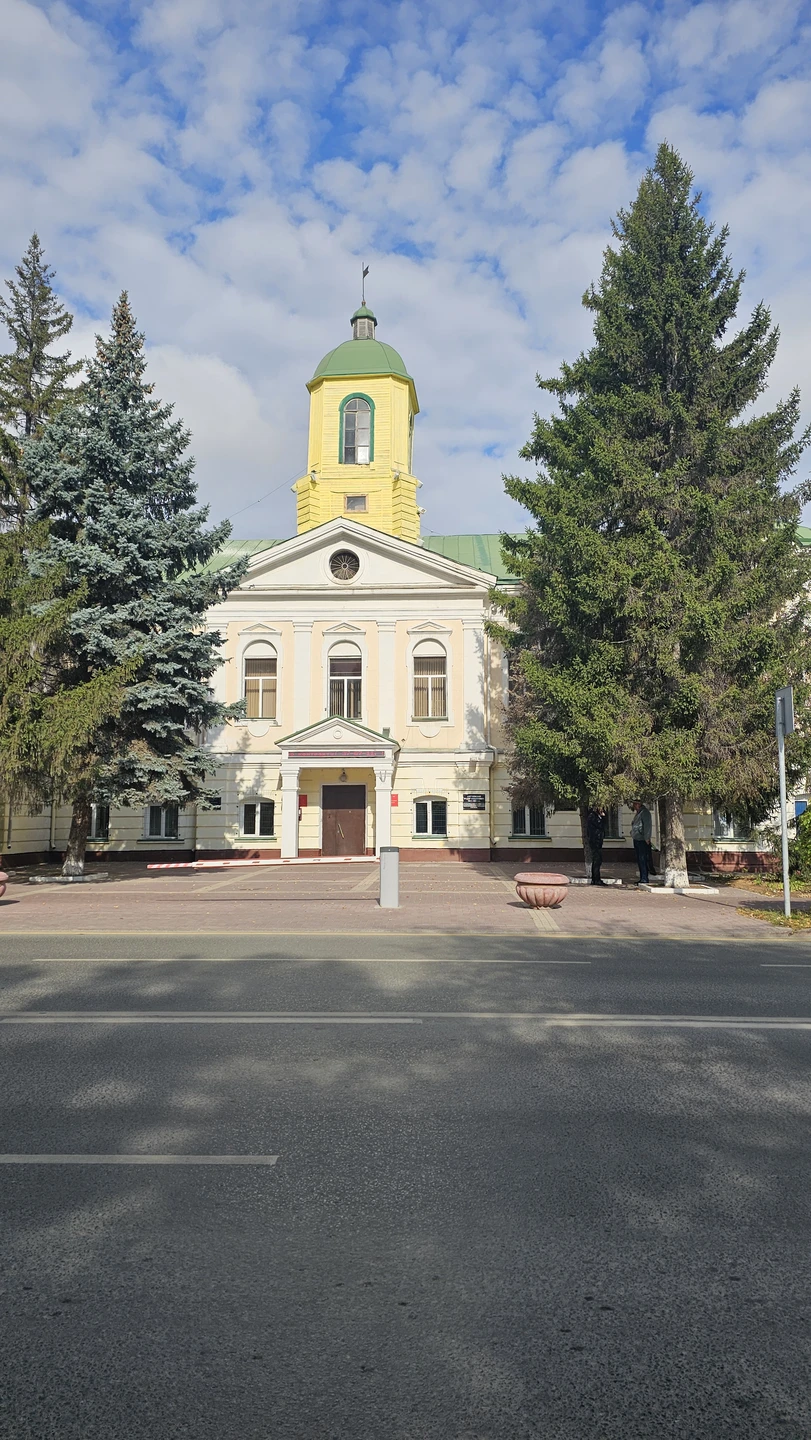 Спасибо Алексею за прекрасные 2 часа в гостеприимном Омске! Если приезжаете в Омск, искренне рекомендую посетить