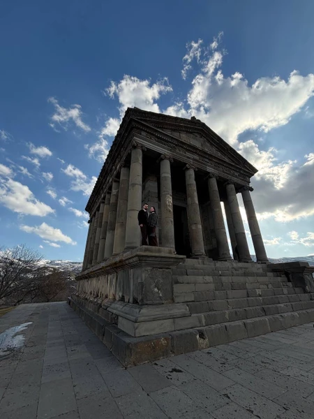 Эта экскурсия — настоящее сокровище, которое откроет вам душу древней Армении за один незабываемый день! Маршрут