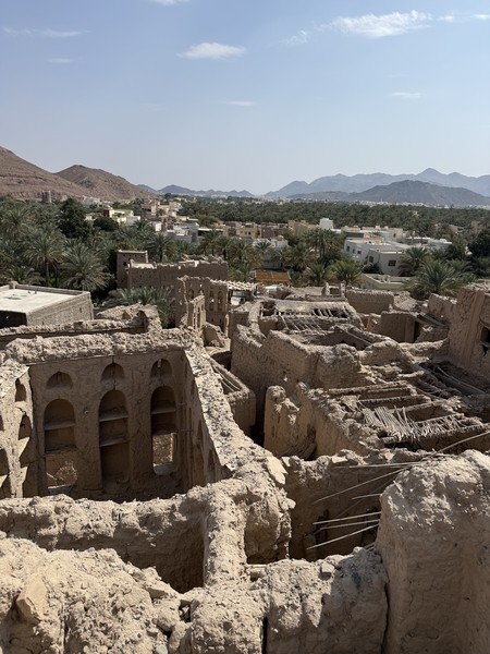 Нам очень понравилась поездка в Низву, повезло, что нашим гидом был Иван, он интересный и знающий