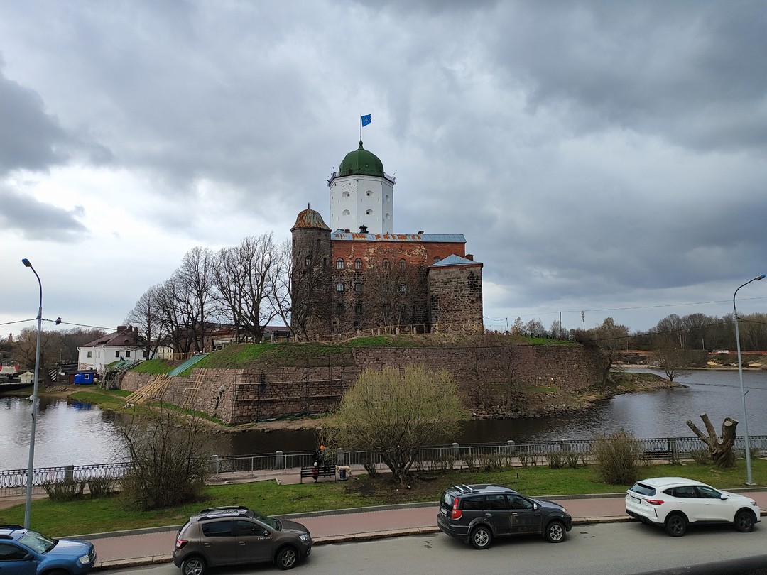 Автобусный тур из Петербурга - в средневековый Выборг (Куклина)