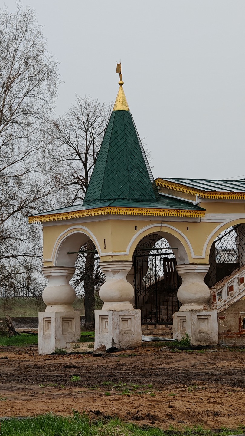 Огромная благодарность Марине Владимировне за такое чудесное знакомство с прекрасным городом Угличем! Информативно, душевно, атмосферно! Интересно
