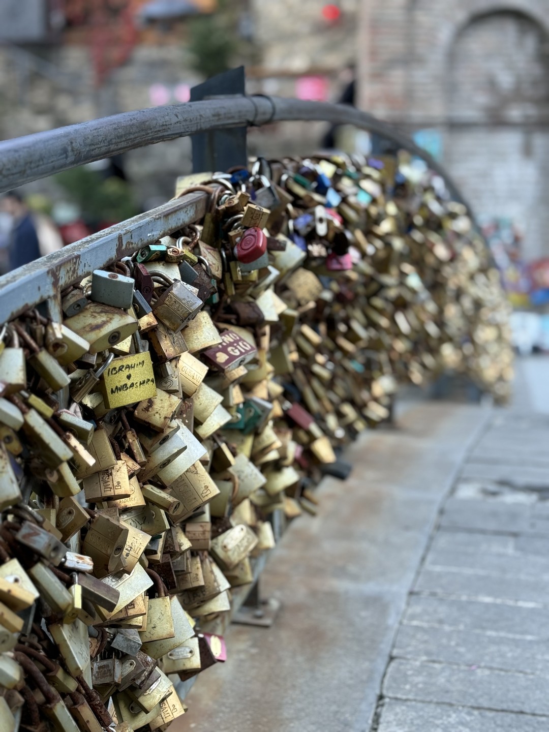 Хочу выразить огромную благодарность Токо за проведенную пешеходную экскурсию по Тбилиси, которая превзошла все наши ожидания.