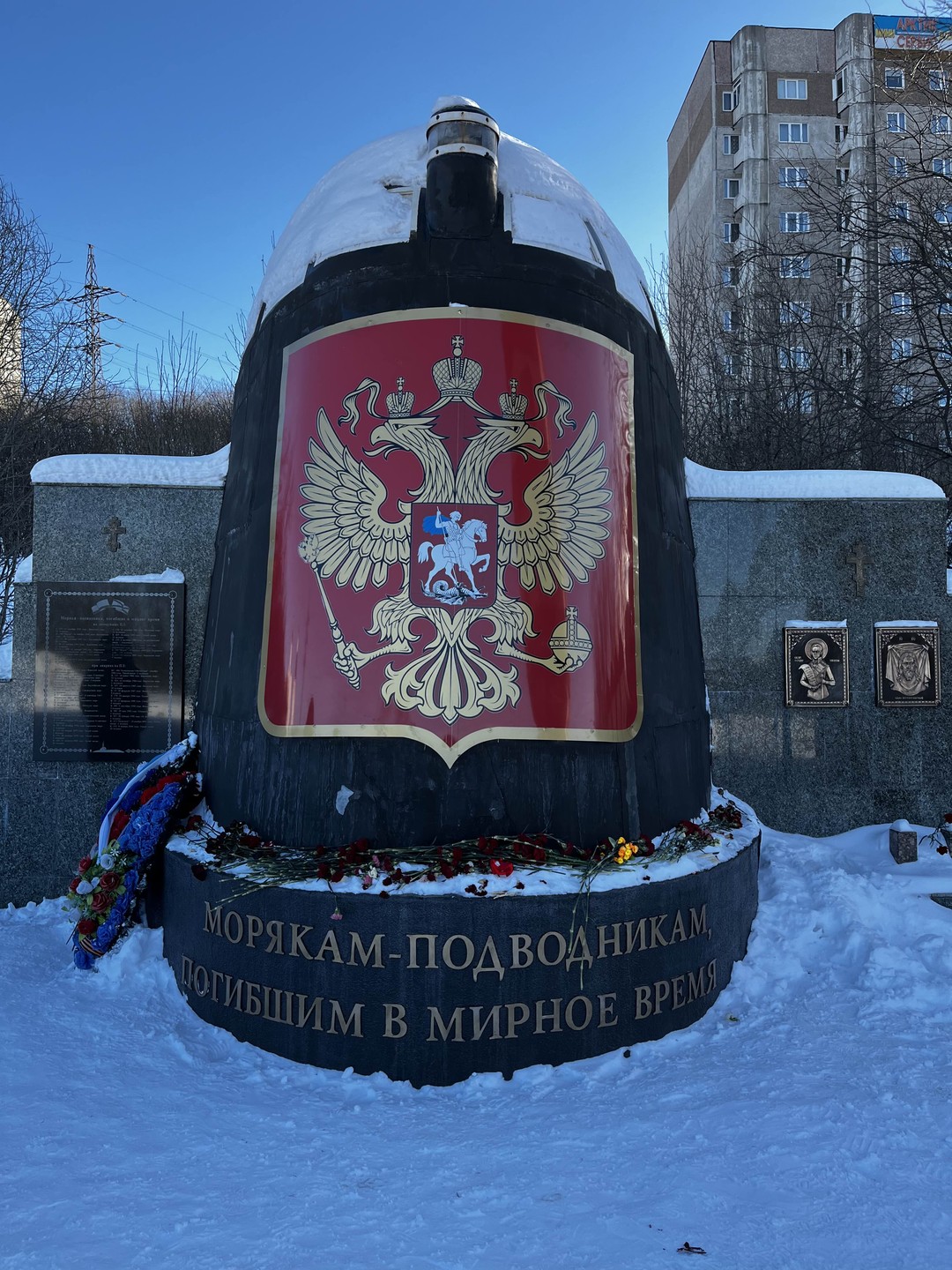 Геннадий - отличный гид. В обозначенное время встретил нас у отеля и провел увлекательную экскурсию по