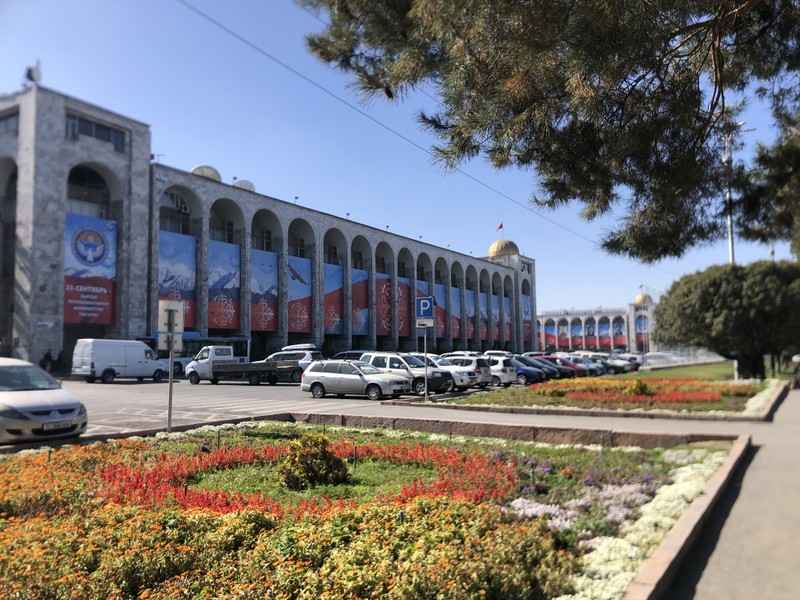 Архитектурно-историческая прогулка по Бишкеку