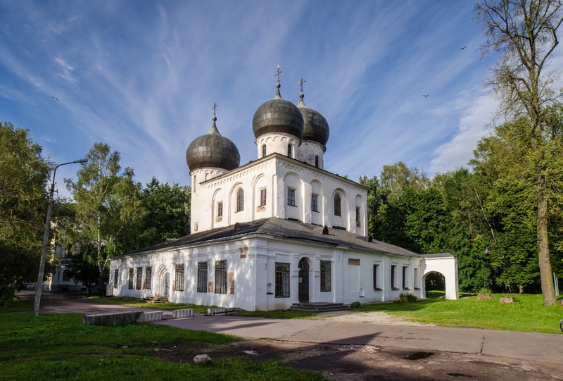 По Торговой стороне Великого Новгорода — с профессиональным историком