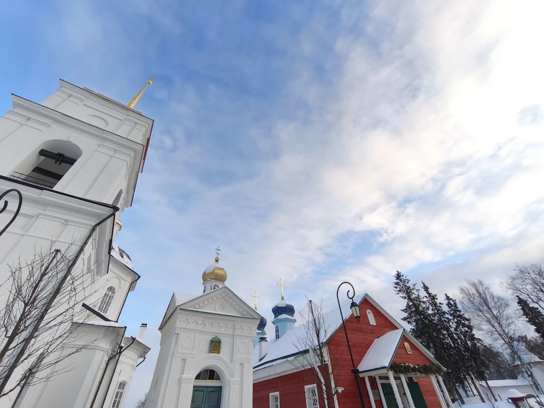 Доброго дня, делюсь исключительно положительными впечатлениями об экскурсии Изборск-Печоры, рекомендую обращаться 😌