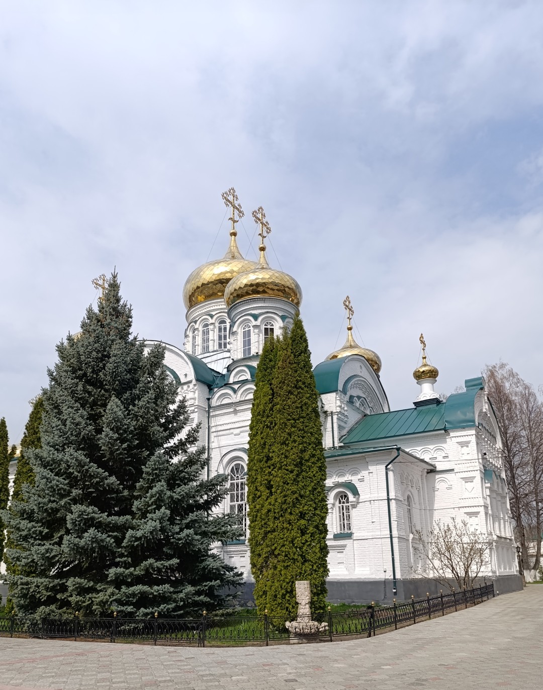 Культовые места Казани: Вселенский храм, Раифа и Свияжск (Ирина)