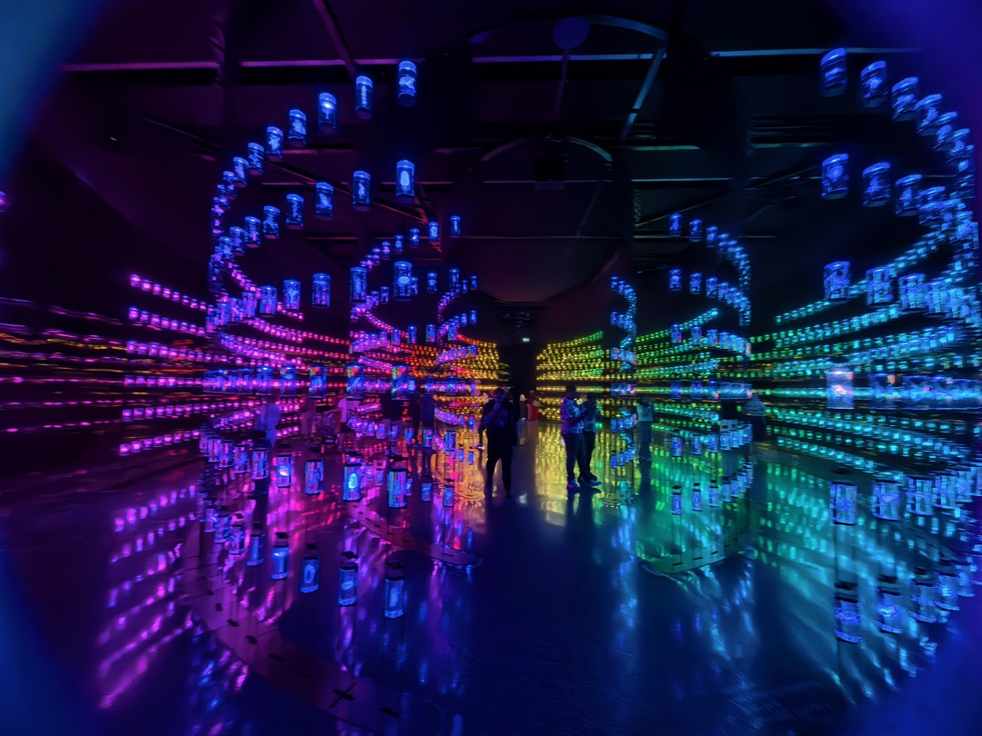 Все прошло идеально. Быстро оформили, быстро прислали билеты, ответили на все волнующие вопросы, и были на