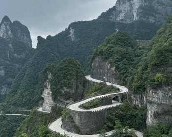 Чжанцзяцзе