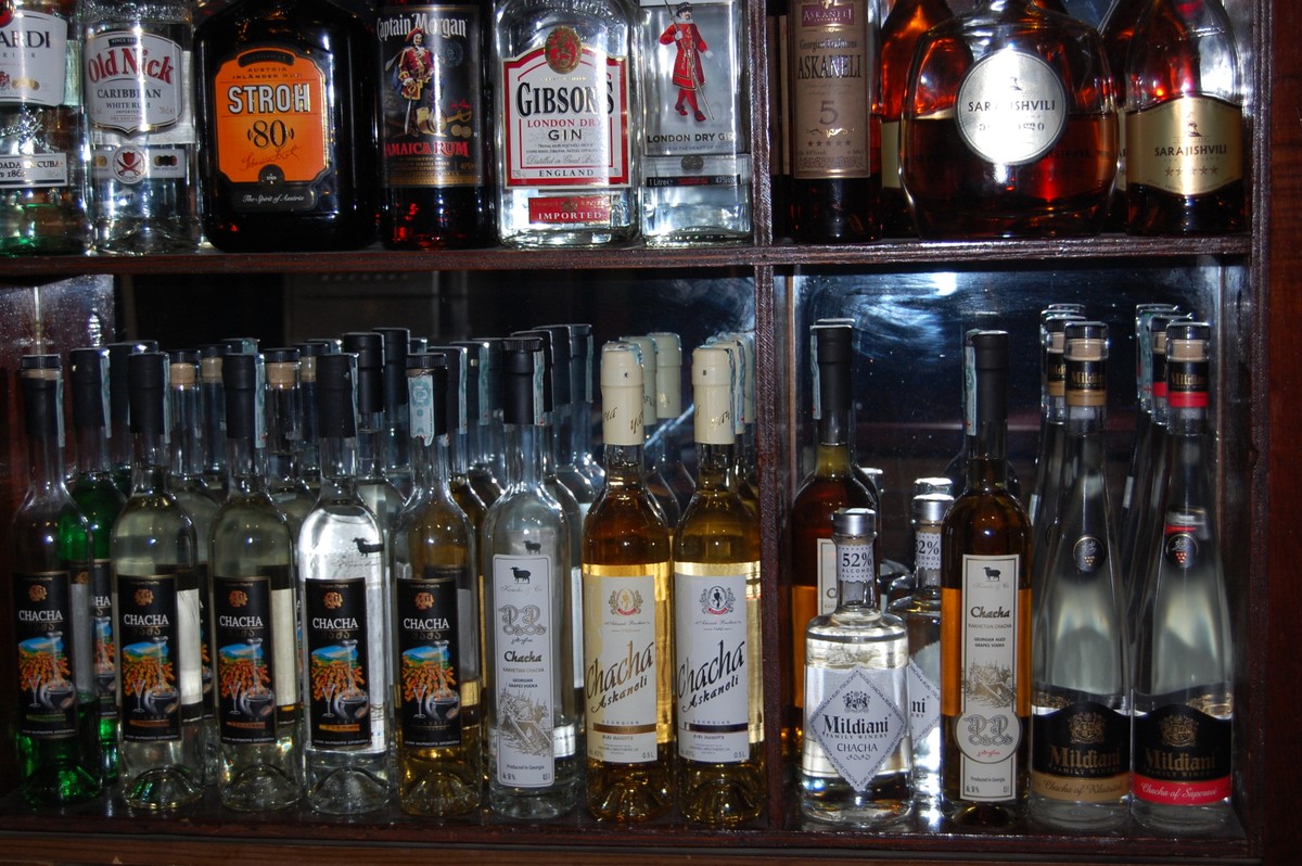 Мастер-класс и дегустация: грузинская чача (7/8)