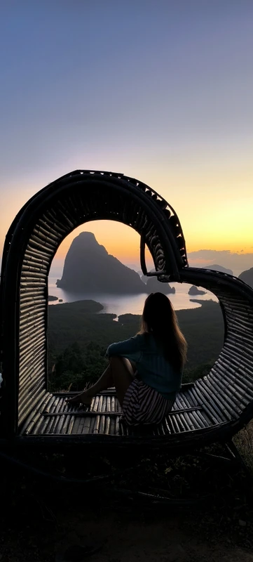 Утренний Пхукет: рассвет на Самет-Нангше и самолёты над Май Као