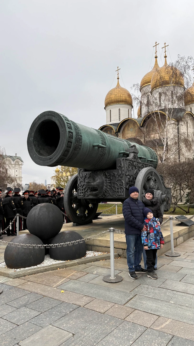 Прекрасный экскурсовод! Приятно провели время, узнали много интересных вещей. Всем рекомендуем за