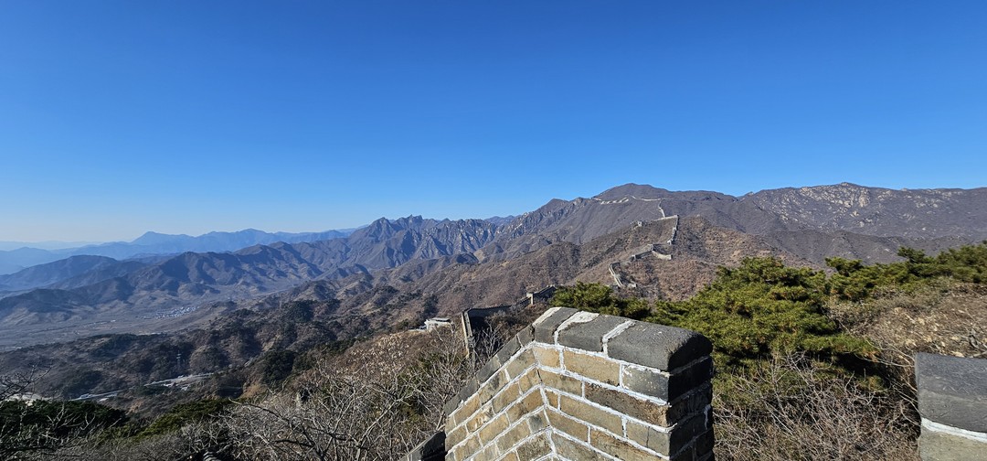 Посетили экскурсию 21.11.25. Гид Света. Все очень понравилось, интересно рассказывала, освещала все интересующие нас нюансы жизни