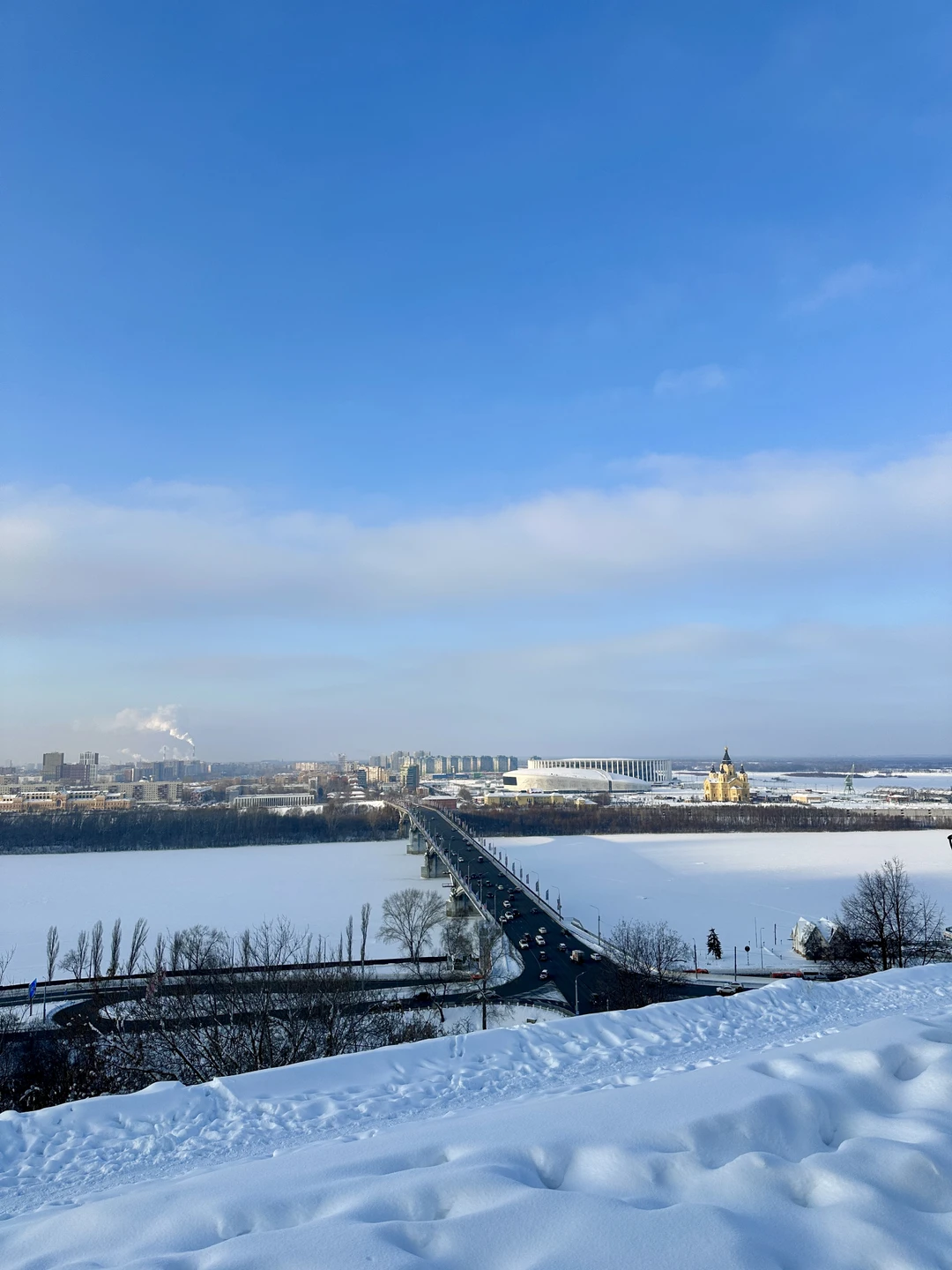 Заказали экскурсию за несколько часов, очень повезло, что было свободное время. Все понравилось, Владислав очень интересно