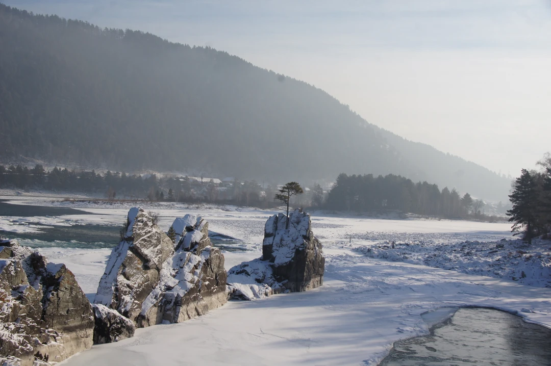 27.01.2026 мы, став гостями республики Алтай, съездили на экскурсию, которую нам провел замечательный гид Алексей. Мы