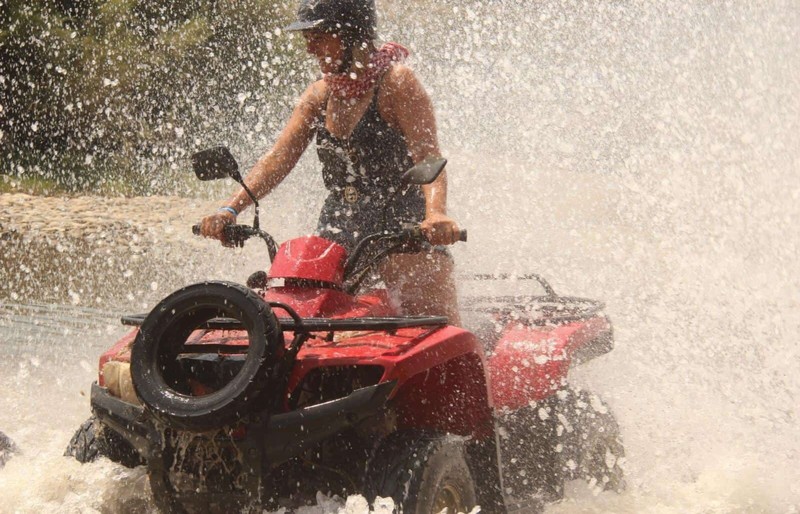 Сафари по бездорожью Кемера на квадроциклах (16+)