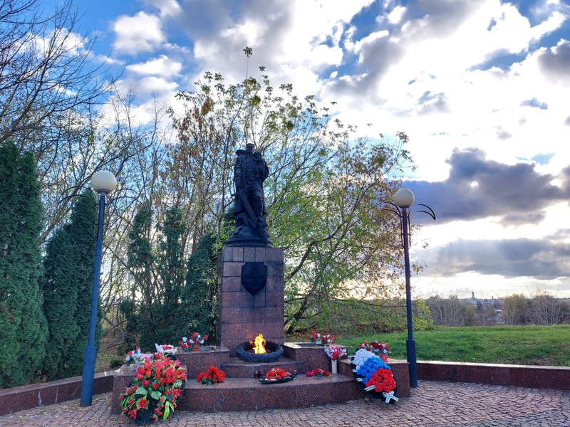 Форпосты Московского княжества: Серпухов и Таруса