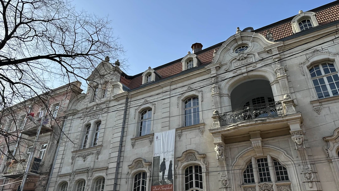 Потрясающая экскурсия! Легко, познавательно, в приятной дружеской атмосфере. Красавица