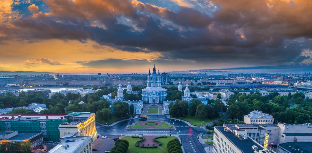 Знаменитые соборы и&nbsp;храмы Санкт‑Петербурга
