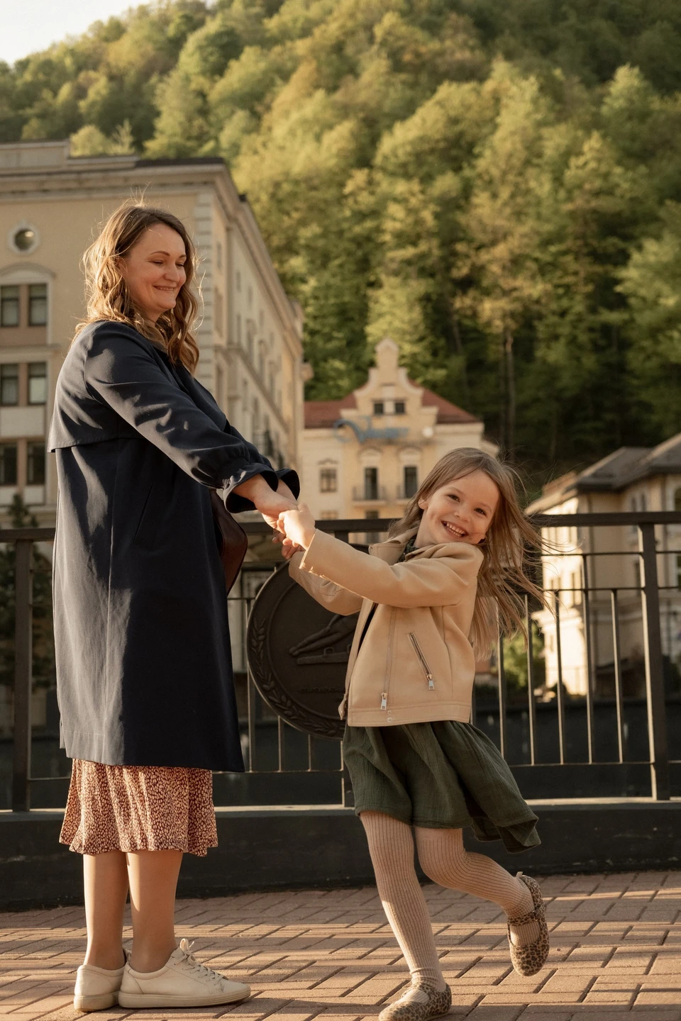 Красная Поляна 2 в 1: фотосессия и индивидуальная пешеходная экскурсия (Ирина)