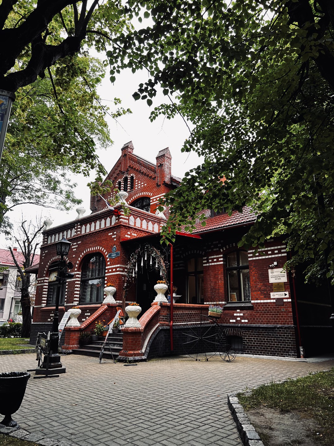 Очень приятный гид. Всё понравилось