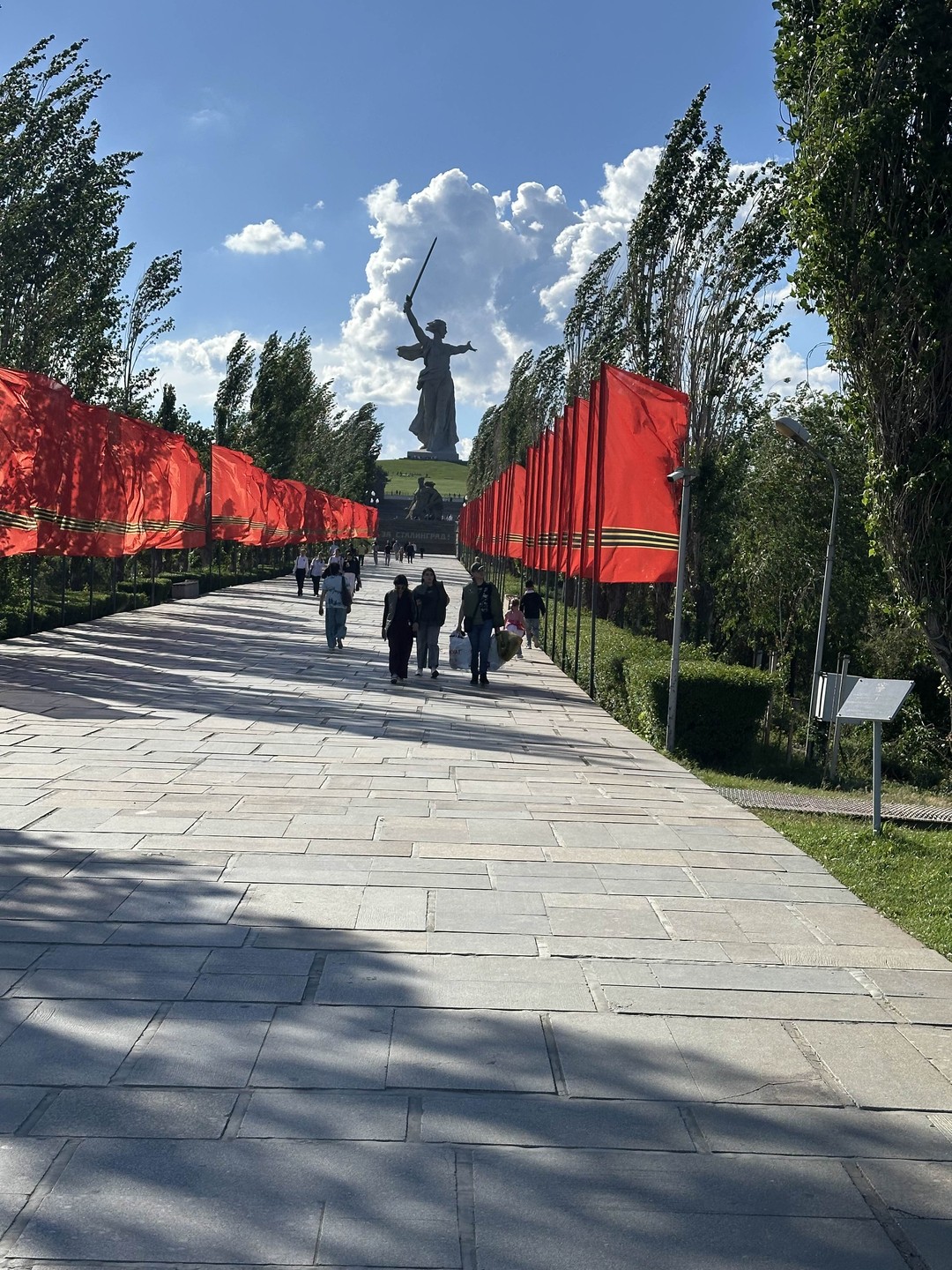 Все очень понравилось, за один день увидела максимум! Константин знающий, воспитанный, приятный в общении человек! Процветания вам! 😊