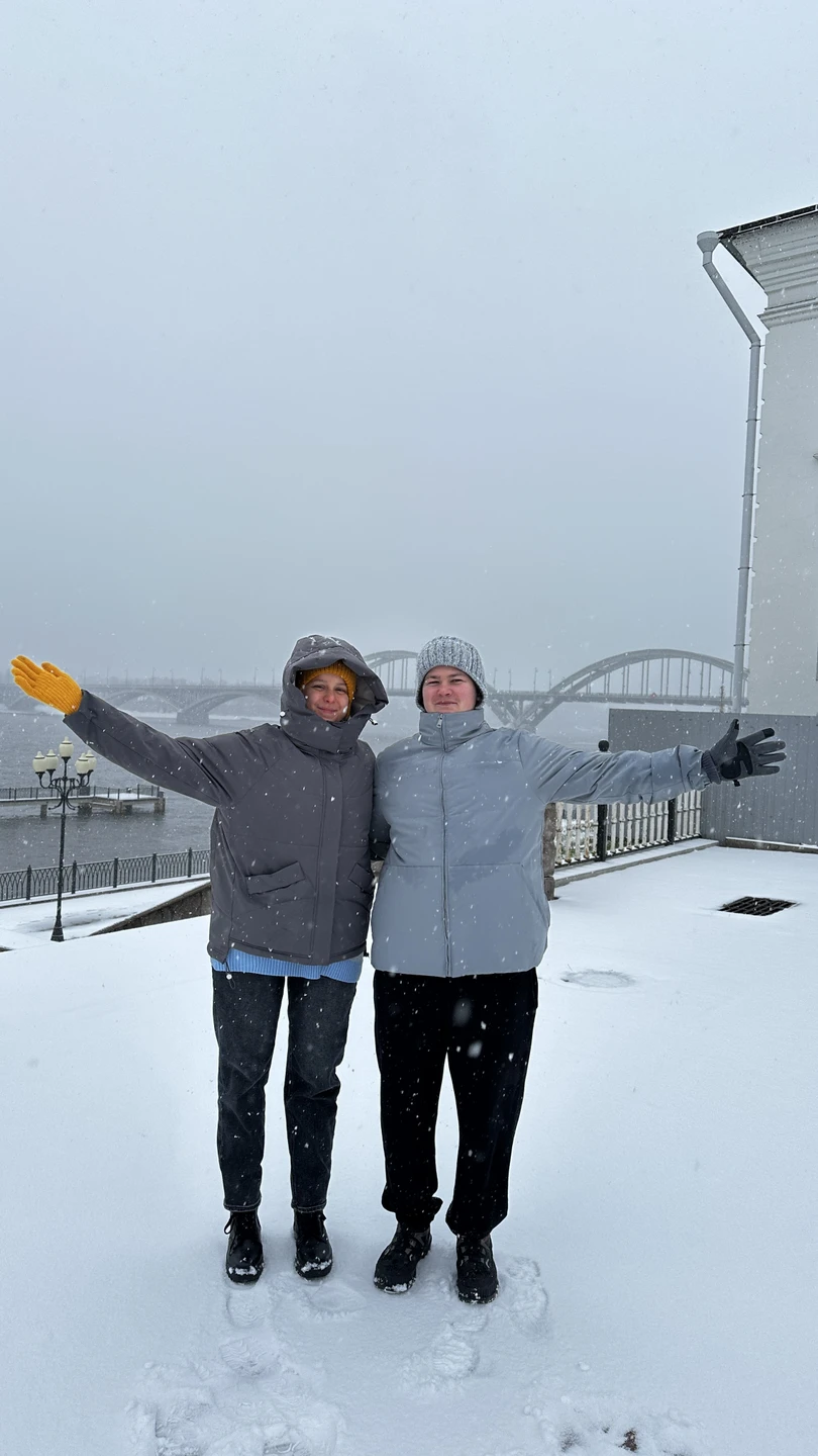 Елизавета восхитительный экскурсовод и человек, максимально понятно, развёрнуто и интересно🥰 Мы с мужем остались очень довольны
