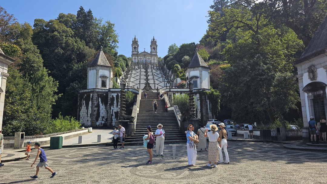 Гид от Б-га. Мы много путешествуем, всегда берем гидов. Но чтобы прийти в восторг после первого
