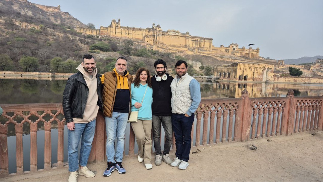 Хочу сказать огромное спасибо Мохсину и Анису за наш чудесный тур. С нами постоянно находился Анис