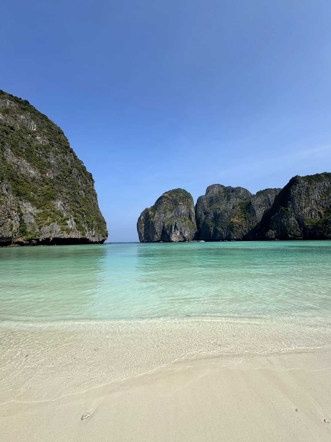 Экскурсия хорошая, насыщенная и интересная. Организовано все чётко, заранее сообщили расписание, забрал автобус как было запланировано