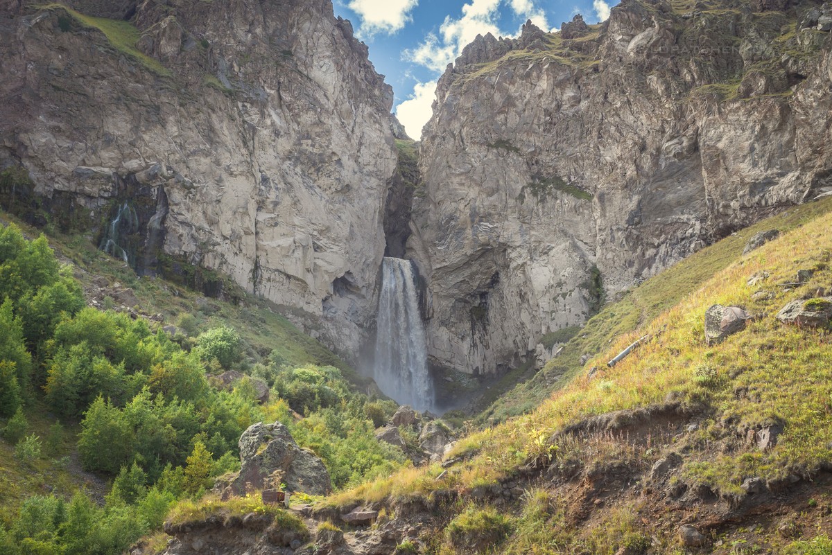 Фото По дороге с облаками из Кисловодска: Северное Приэльбрусье — Малый Бермамыт — Хасаут — Джилы-Су