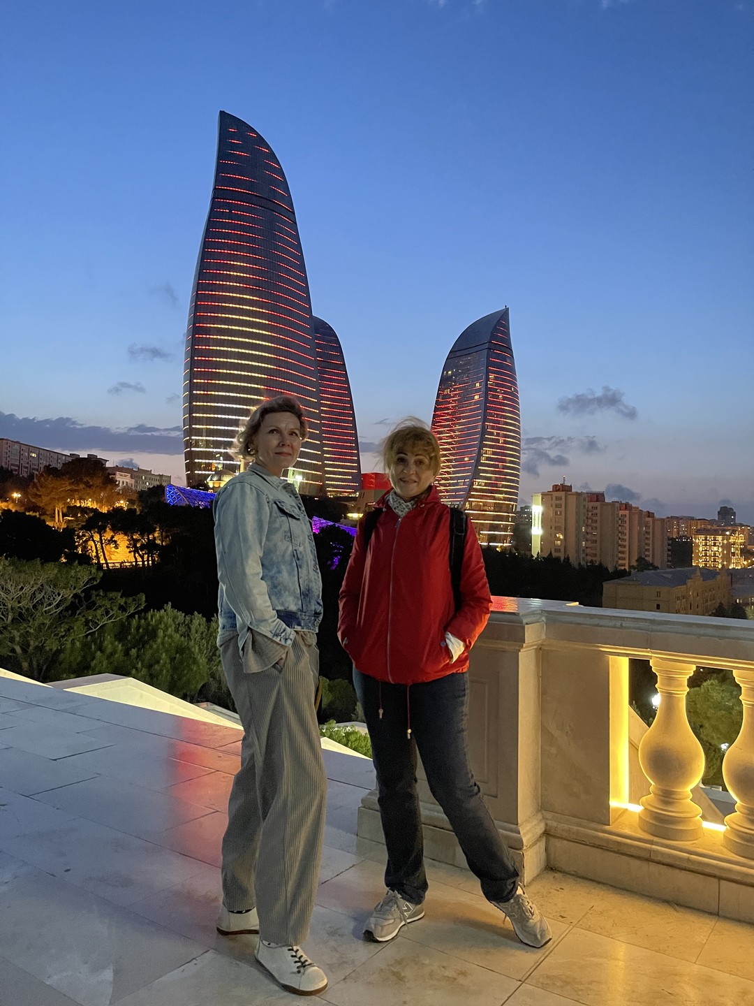 Отличная экскурсия! Эмин очень интересно рассказывал, приятное, легкое общение. В этот день было очень ветрено, но