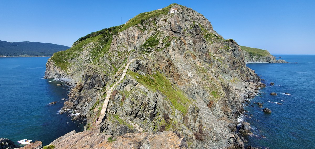 На скоростном катере — к островам Путятина и Аскольд (16/24)