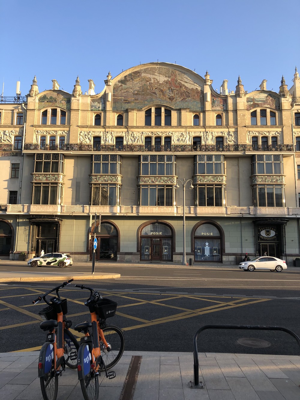 Неизвестная жизнь Москвы. Большой театр, ЦУМ, гостиница «Метрополь» (15/15)