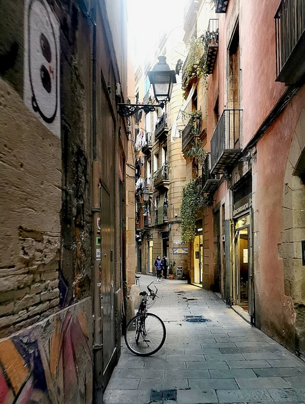 Город и море: авторская экскурсия в Барселоне