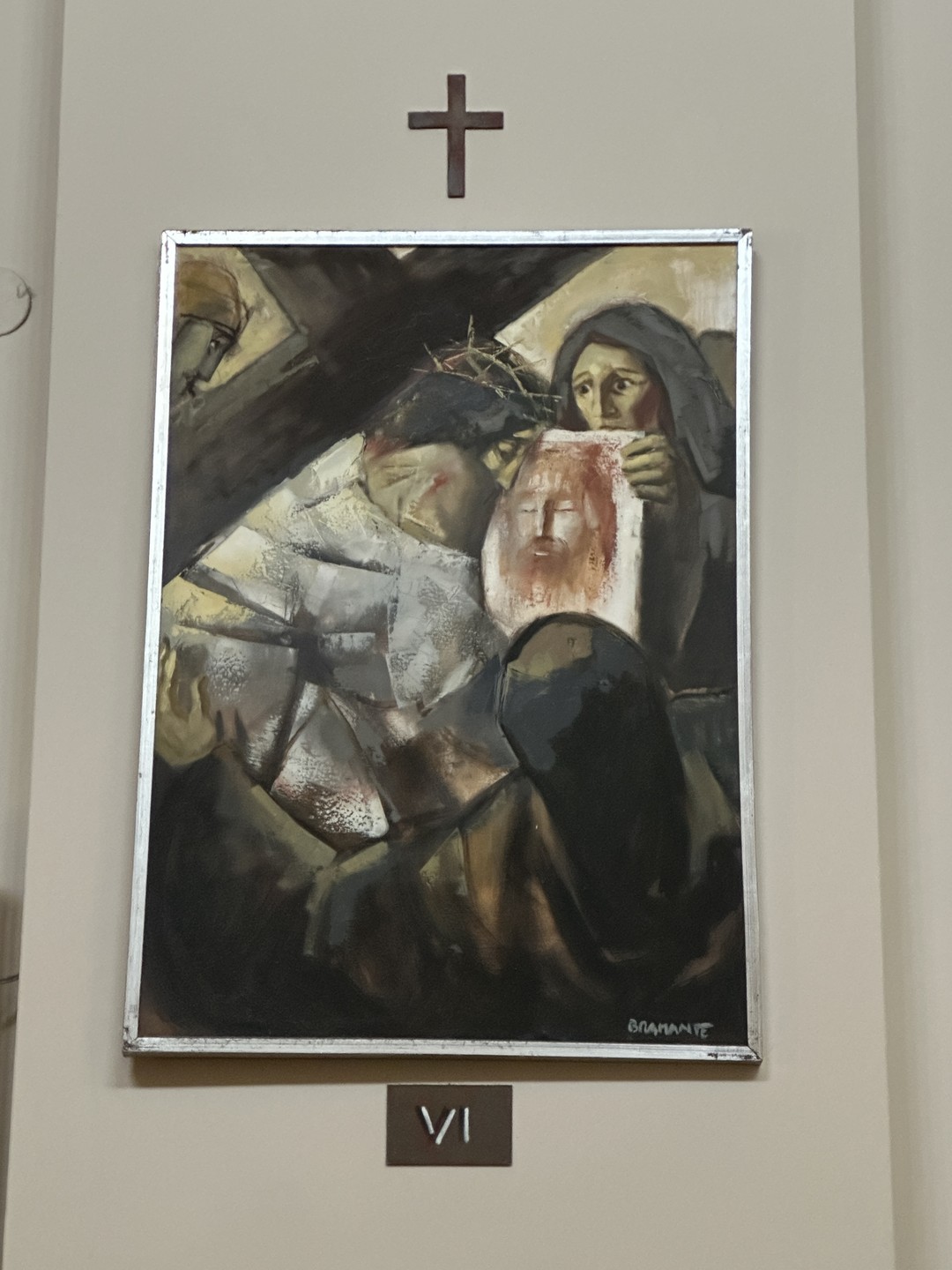 Прекрасное знакомство с городом через легкую и структурную подачу Земфиры. Множество интересных фактов и органичная подача