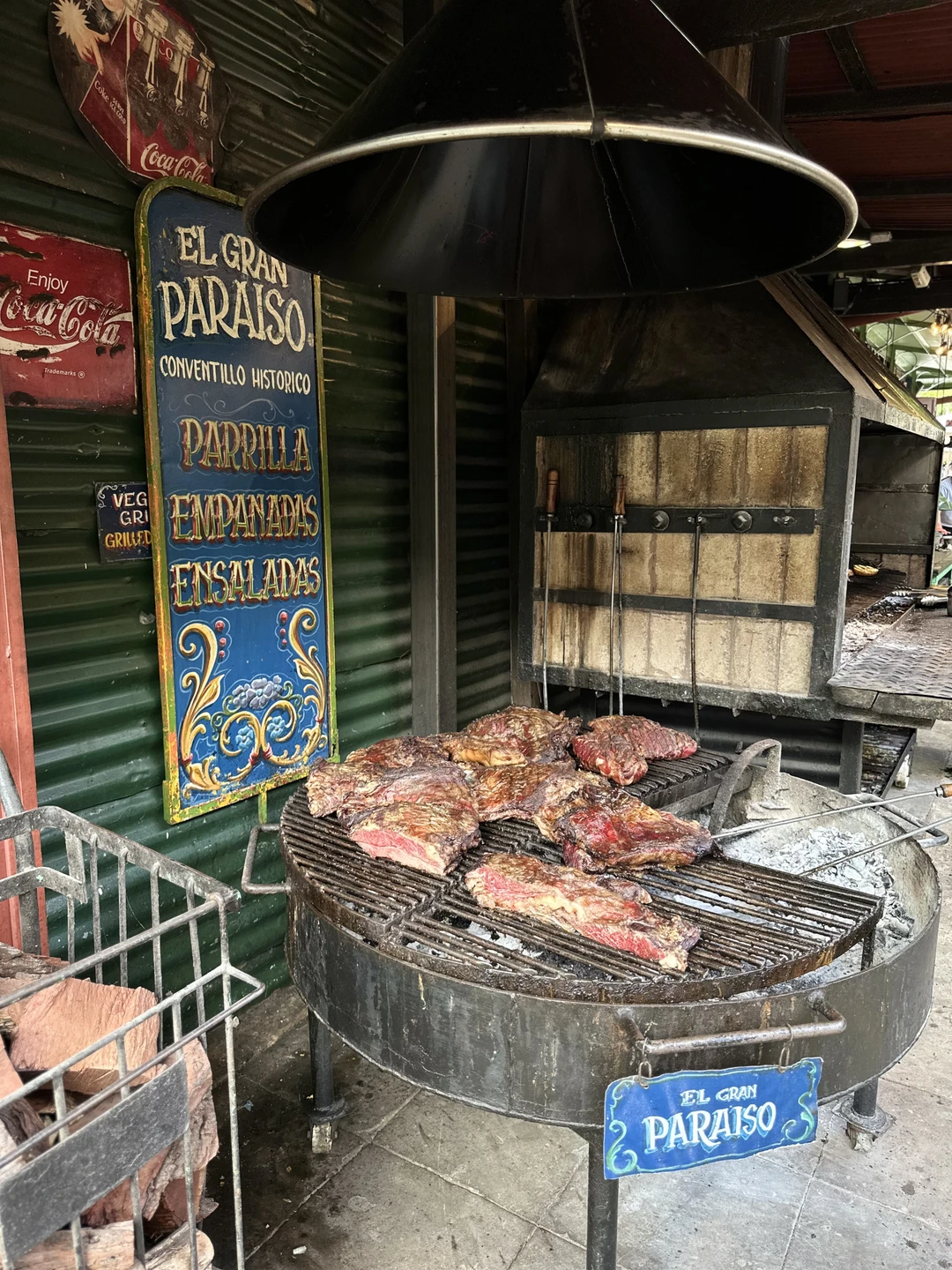 Михаил сделал для нас индивидуальный маршрут с учетом нашего тайминга и вместил все, что нам было