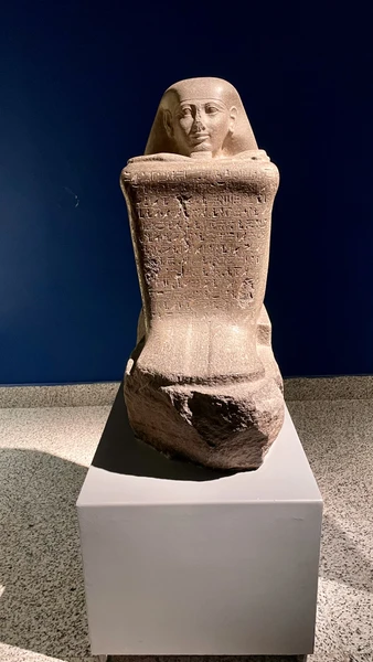 Очень содержательная экскурсия,гид Георгий очень живо рассказывал о древнем Египте,скучать не приходилось😁