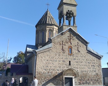 Через тоннели, святилища и озёра в Южную Осетию