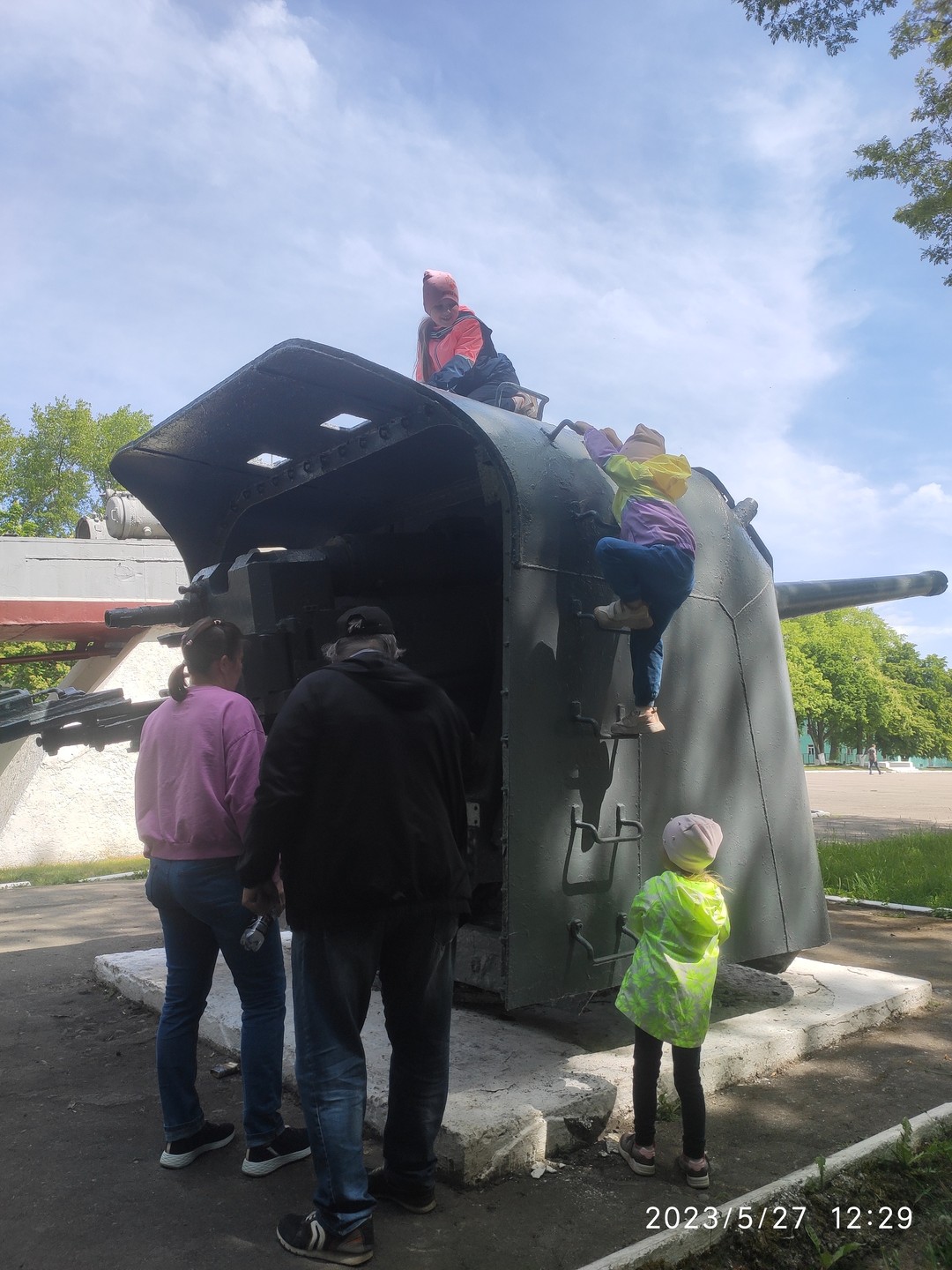 Замечательная экскурсия. Позитив, доброжелательность,и профессионализм впечатляют. Мы были с детьми. Даже дети остались в восторге несмотря