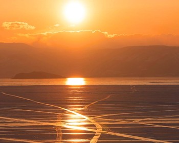 Южная часть Ольхона, озеро Нурское, ужин на свежем воздухе