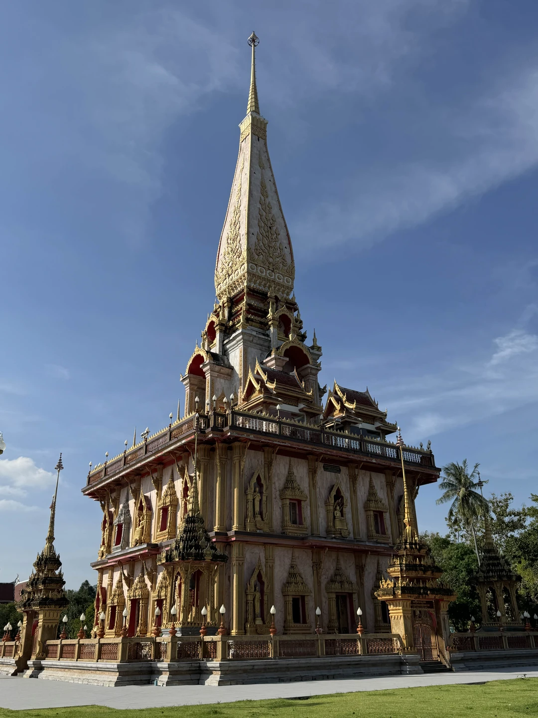 Сегодня мы были на экскурсии с Владимиром - все прошло очень интересно, а главное душевно, за